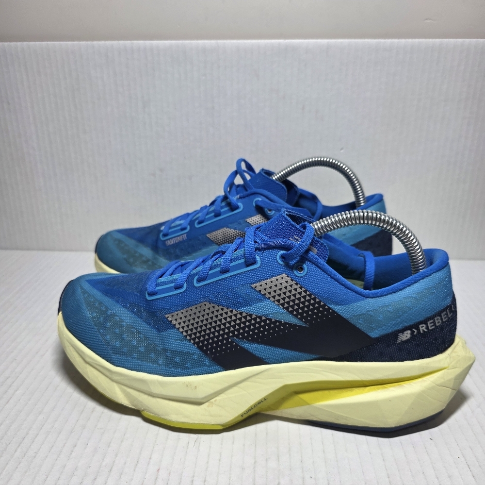 New Balance Women’s FuelCell Rebel V4 Running Shoes Blue/Yellow, Size 9.5 B